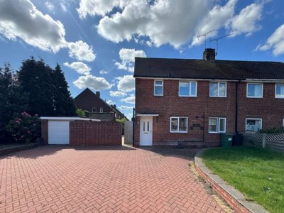 Property on Chesterton Drive, S81 0RE