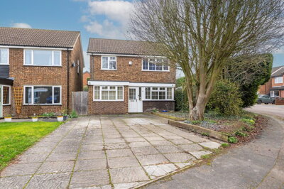 Property on Crispin Field, LU7 9BG