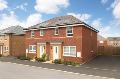 Property on LE18 3UR