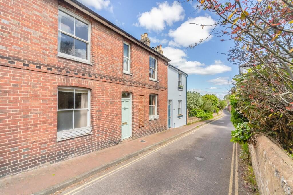 Terraced House