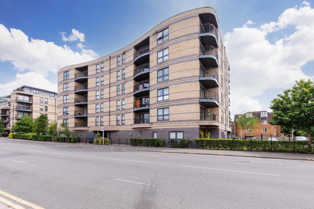 Property main image