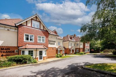 Property on Crowborough Hill, TN6 2RS