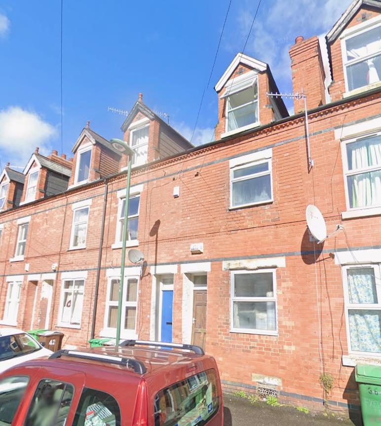 Terraced House