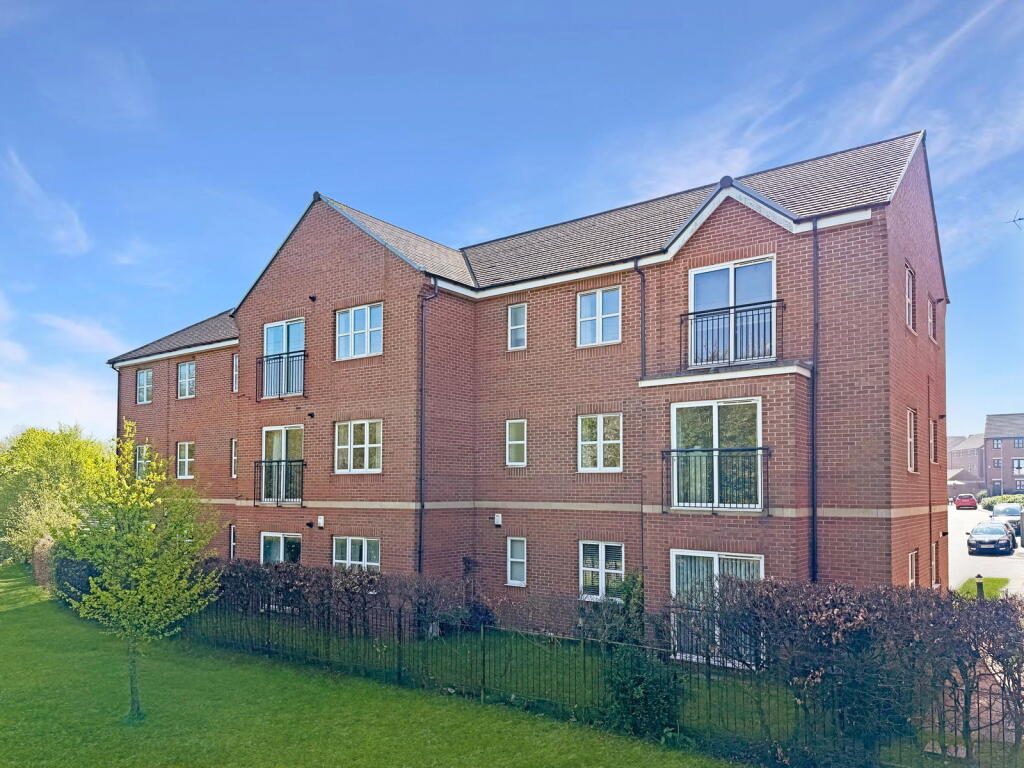 Property main image