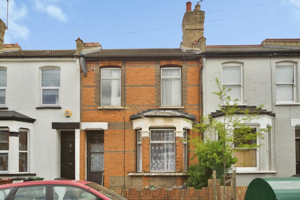 Terraced House
