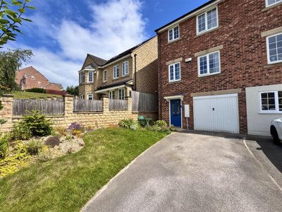 Property on Silverwood Road, S75 5RU