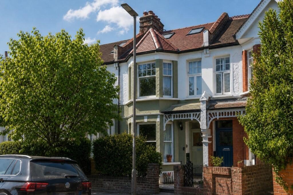 Terraced House