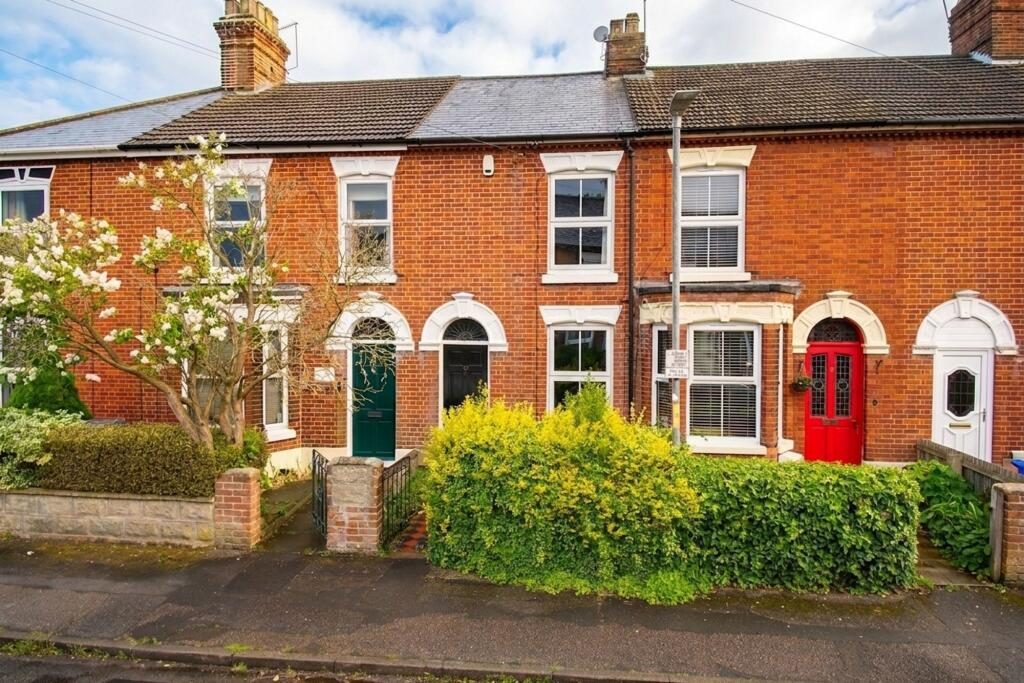 Property main image