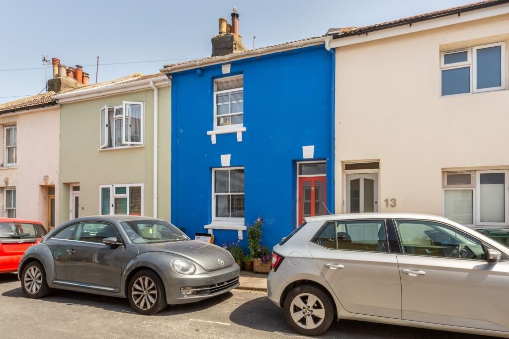 Property main image
