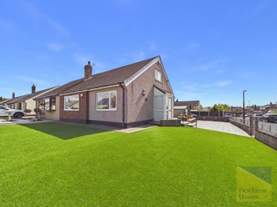 Property on Oxford Road, PR2 3JL