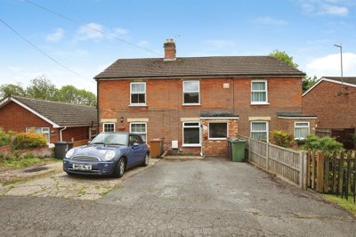 Property on Mead Hedges, SP10 2LB