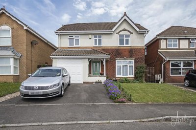 Property on Pant Yr Odyn, SA2 9GR