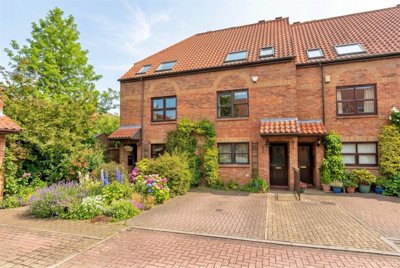 Property on Wainwell Mews, LN2 4BF