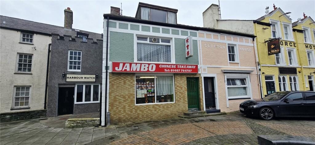 Terraced House