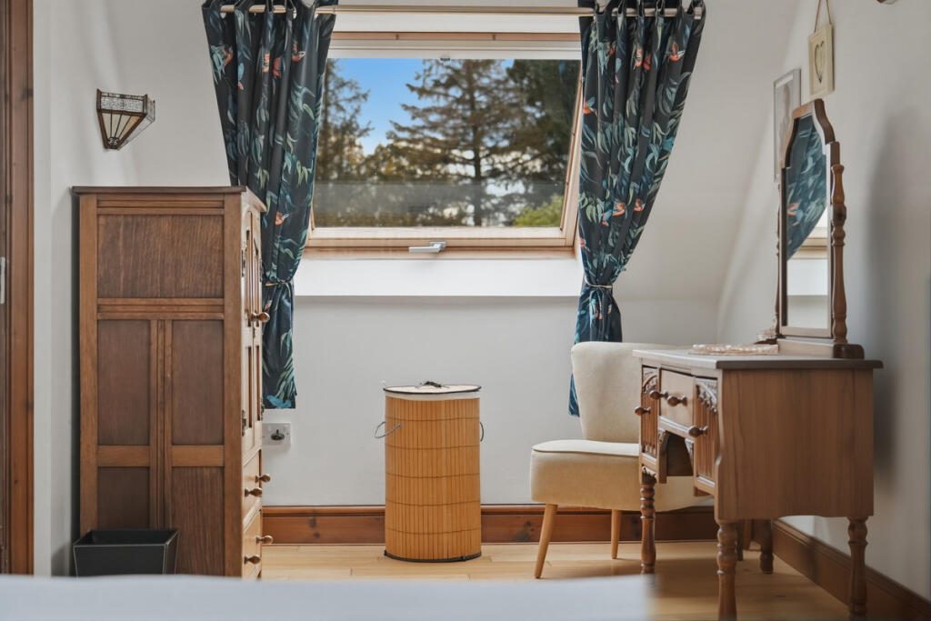 Thumbnail 33