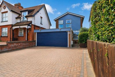 Property on Plantation Road, CM3 3EA