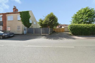 Property on Park Hall Road, NG19 8PR