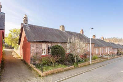 Property on Fourth Street, EH22 4PP