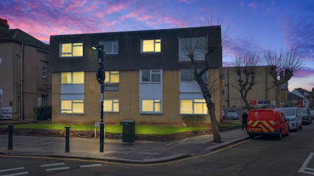 Property main image