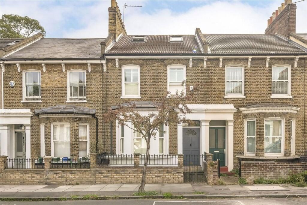 Terraced House