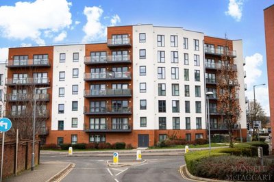 Property on Ifield Road, RH11 7PB