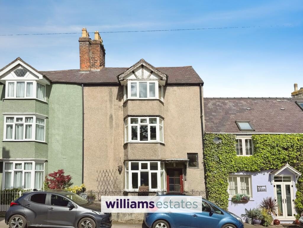 Terraced House