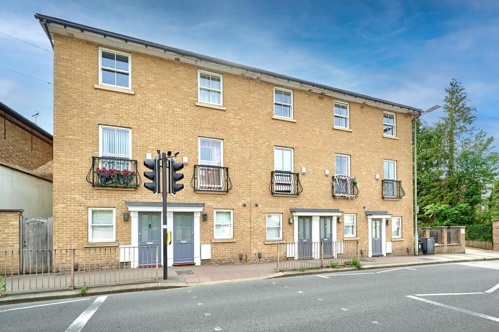 Property main image