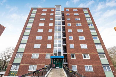 Property on Porchester Mead, BR3 1TN