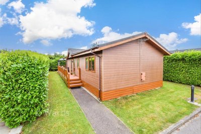 Property on Wateringbury Road, ME19 6JG
