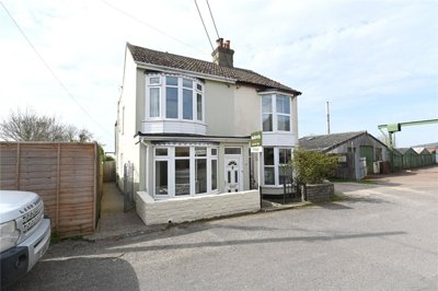 Property on Park Road, IP15 5EU