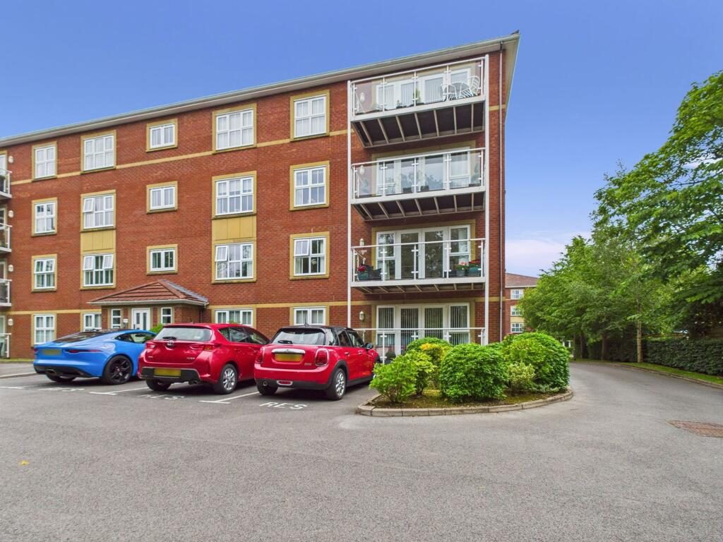Property main image
