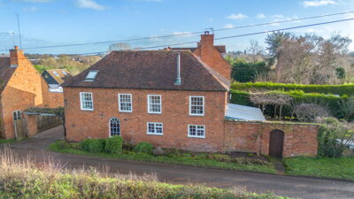 Property on Brine Pits Lane, WR9 0BY