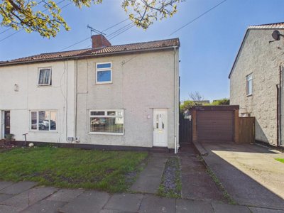 Property on Killingworth Avenue, NE27 0AY