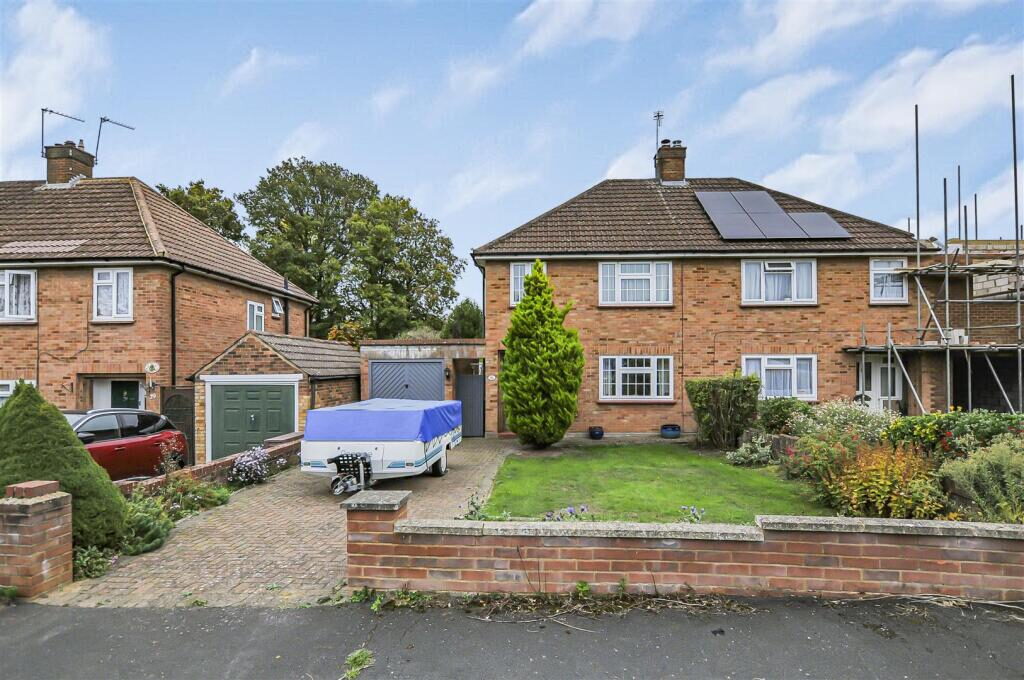 Property main image