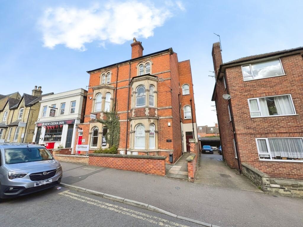 Property main image