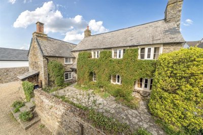 Property on Jones Hill, EX33 1LX