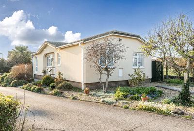 Property on Charlton Common, BS10 6LB