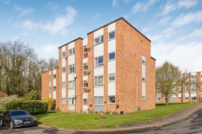 Property on Trapstyle Road, SG12 0BX