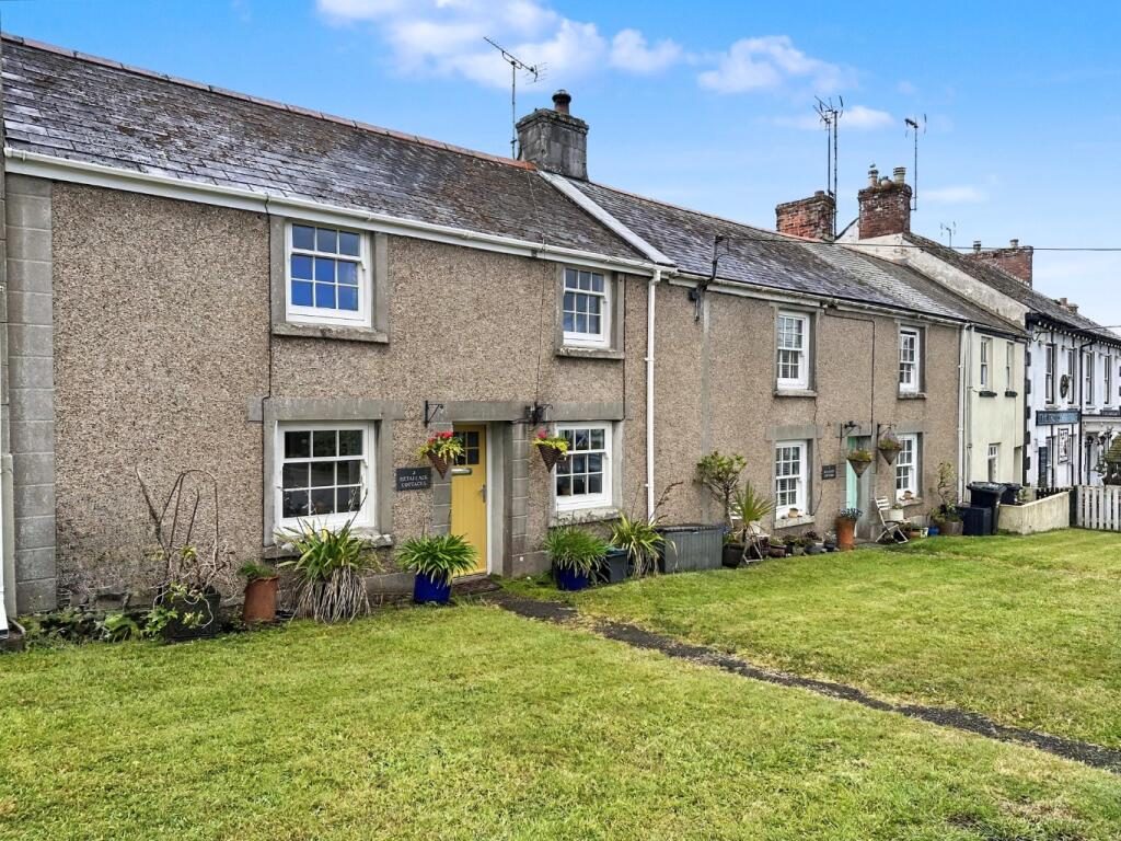 Property main image