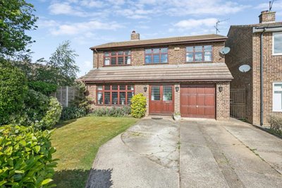 Property on Ash Close, MK45 1JY