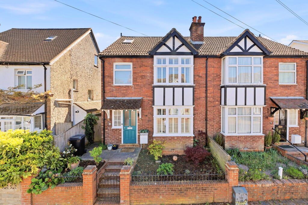 Property main image
