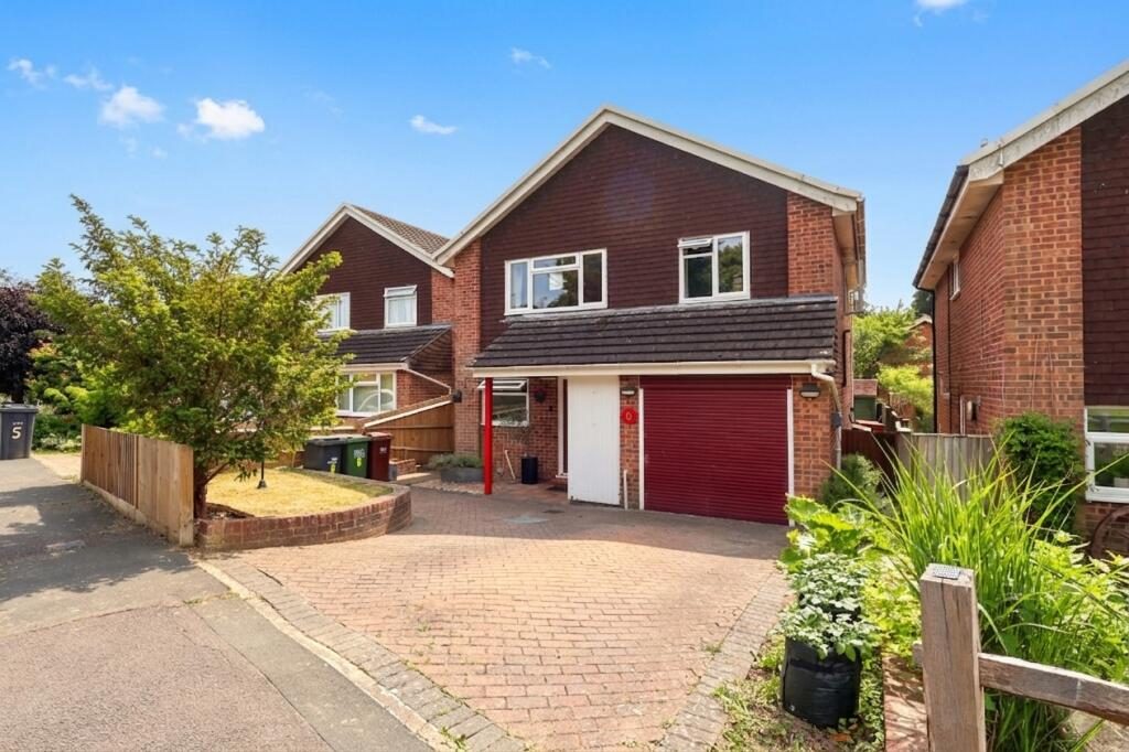 Property main image