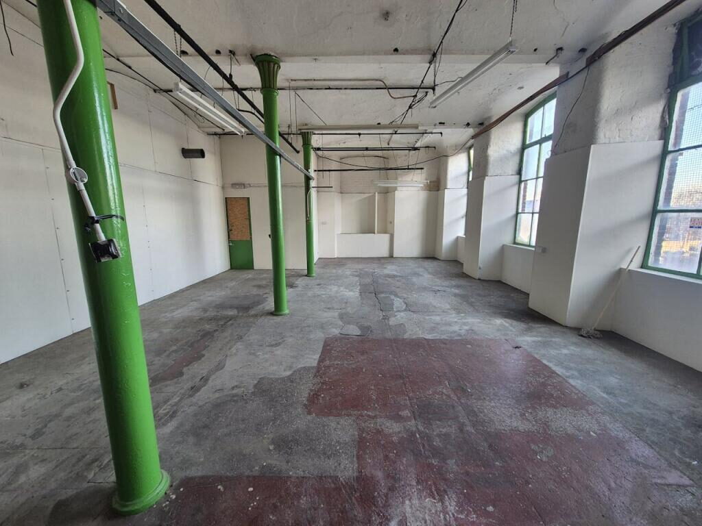 Distribution Warehouse