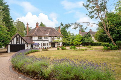 Property on Main Road, WR2 6PH