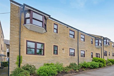 Property on Castle Gate, LS29 8DF