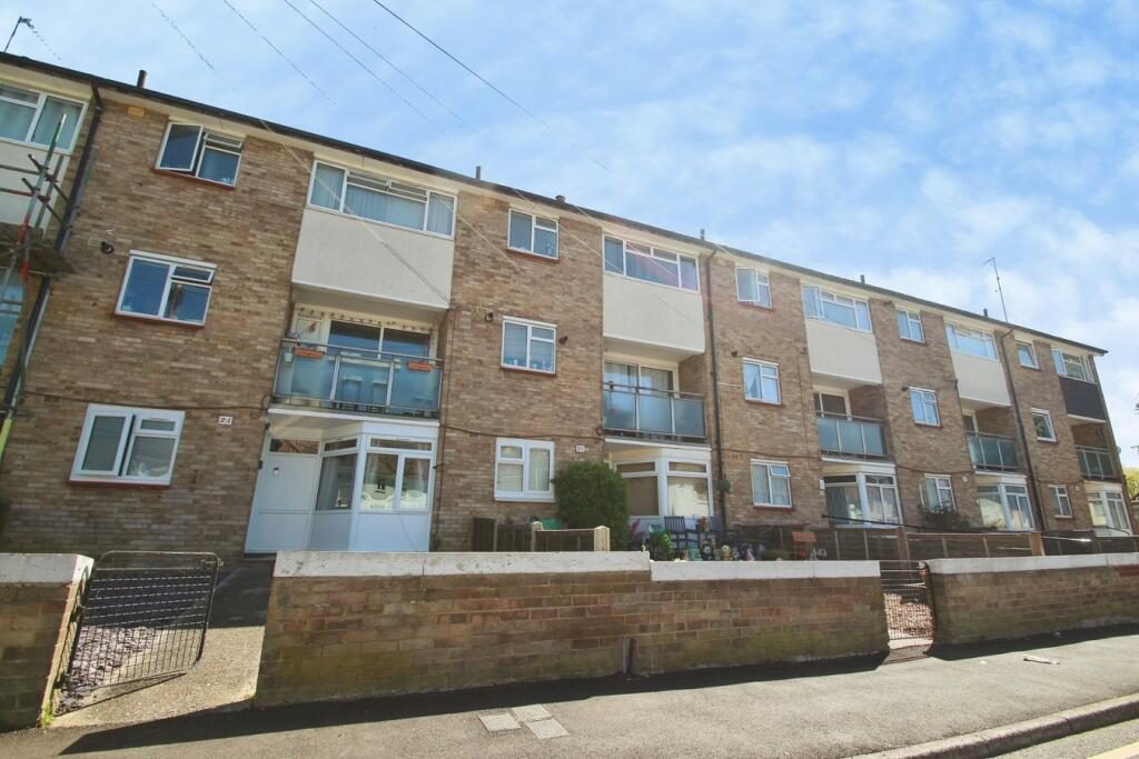 Property main image