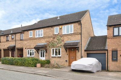 Property on Rillington Gardens, MK4 2EB