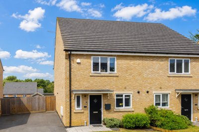 Property on NN16 9FY