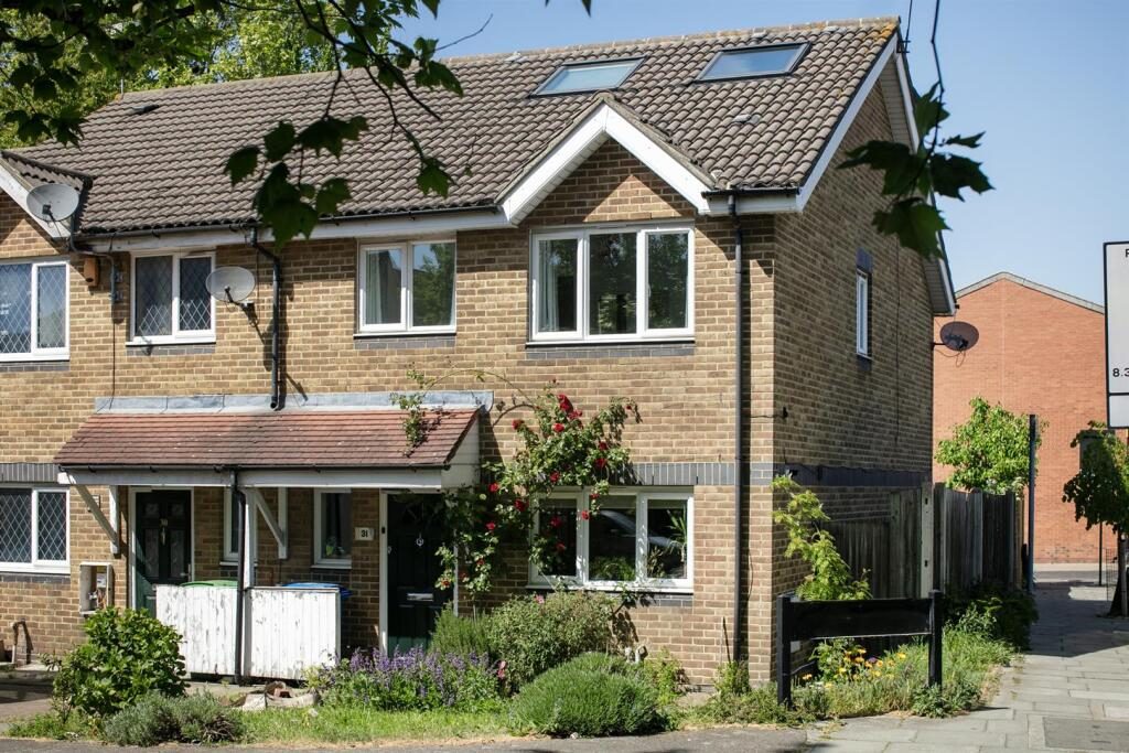Terraced House