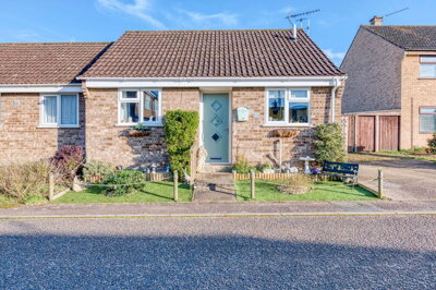 Property on Willow Close, IP27 0UJ